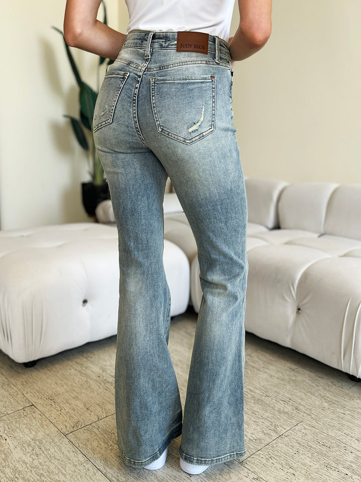 Judy Blue  Mid Rise Flare Jeans